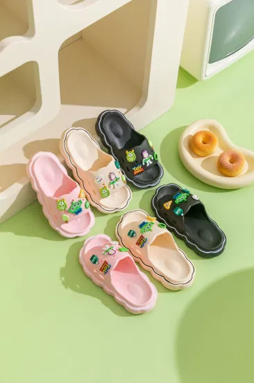 Zapatillas de baño planas antideslizantes de dibujos animados cómodas, suaves y de alta calidad para niños